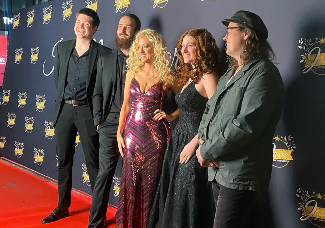 Abbie Thomas & The Crazy Hearts